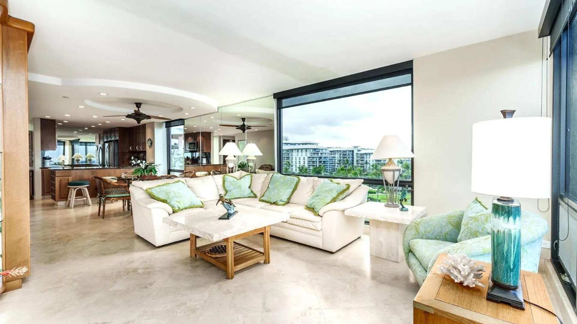 Kbm Resorts Free Car Mahana Mah-719 Stunning Ocean Front Kaanapali Apartment